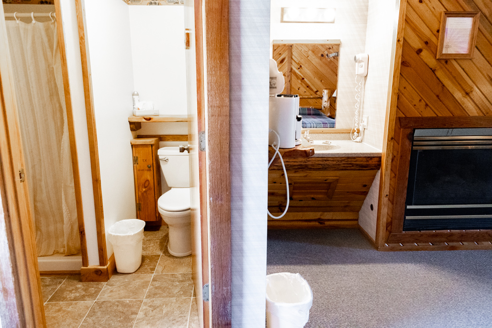 IMG-rooms-R6-030823-101