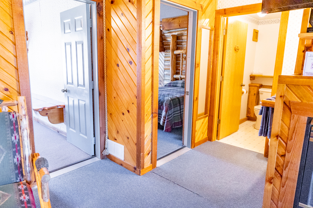 IMG-rooms-R6-030823-91