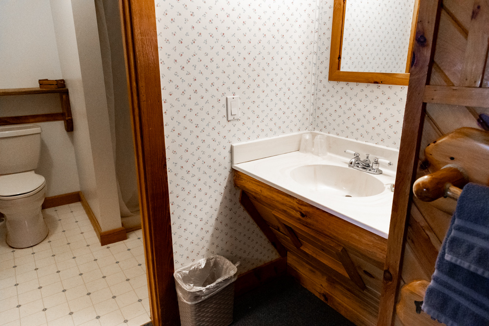 IMG-rooms-R6-030823-96