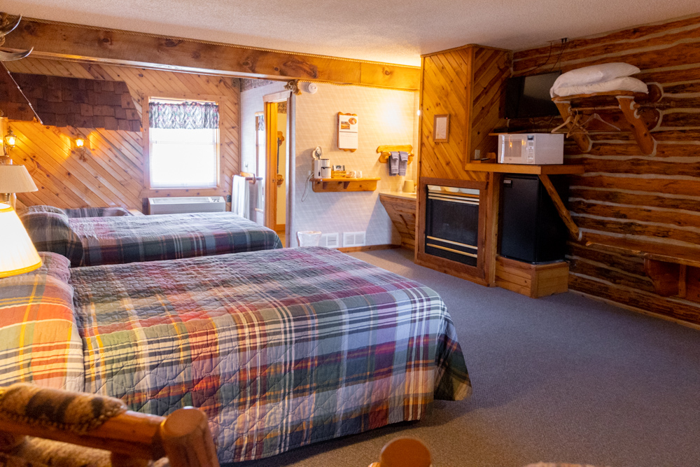 IMG-rooms-R6-030823-99