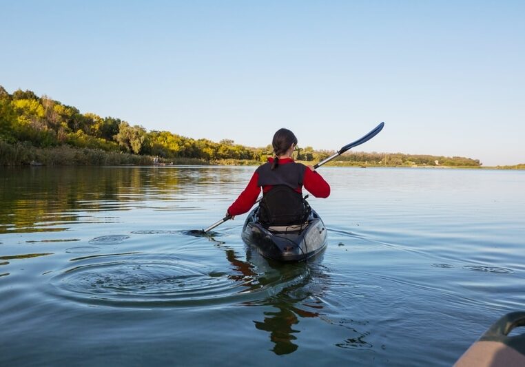 kayaking-landscape-f9a80af4a5acc3399511399790bab94f-59d637c6f1877